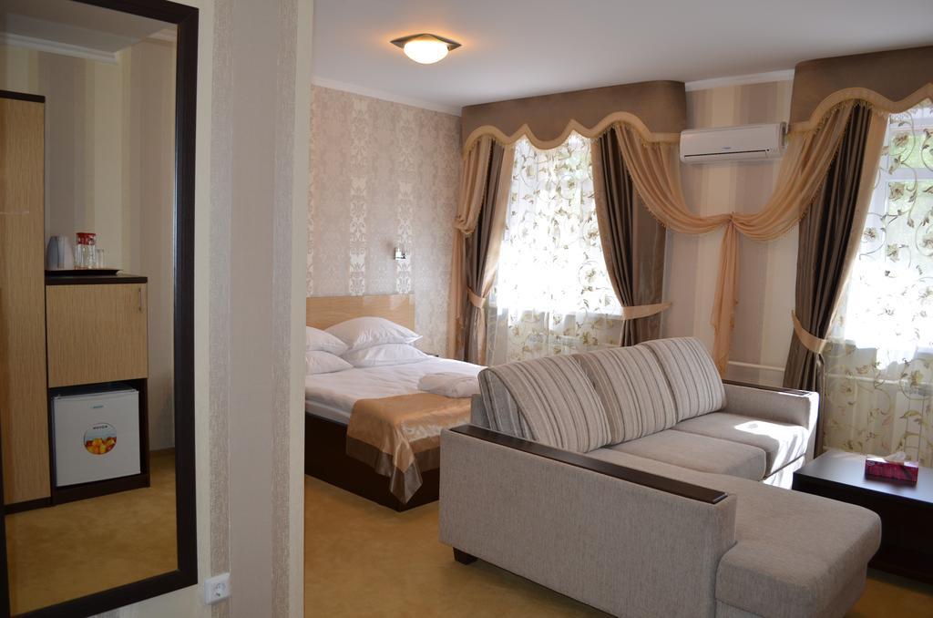 Mereke Hotel Ust-Kamenogorsk Bilik gambar