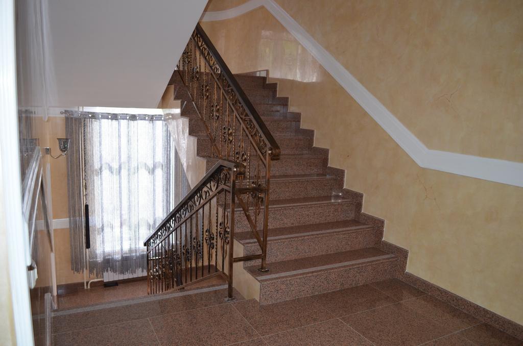 Mereke Hotel Ust-Kamenogorsk Luaran gambar
