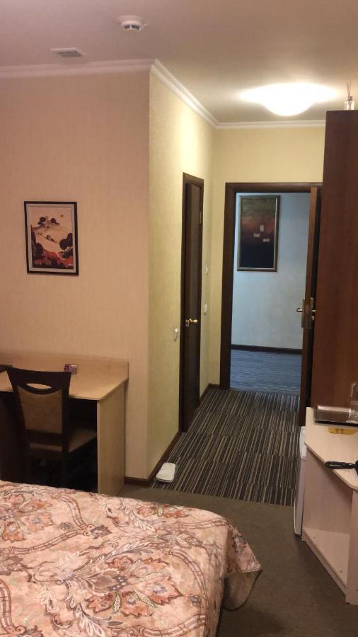 Mereke Hotel Ust-Kamenogorsk Luaran gambar