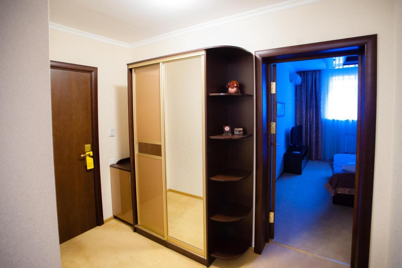Mereke Hotel Ust-Kamenogorsk Luaran gambar